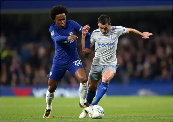 Willian vs. Baines: Battle for the Ball in Carabao Cup Fourth Round Clash between Chelsea and Everton at Stamford Bridge