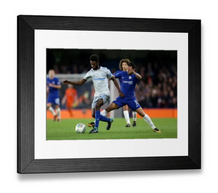 Framed Print : Intense Rivalry: Keane vs Pedro - Carabao Cup Fourth Round Clash at Stamford Bridge Framed Print : Intense Rivalry: Keane vs Pedro - Carabao Cup Fourth Round Clash at Stamford Bridge