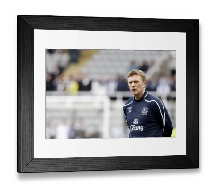 Framed Print : David Moyes and Everton Take on Newcastle United in Barclays Premier League, 2008-09 Season Framed Print : David Moyes and Everton Take on Newcastle United in Barclays Premier League, 2008-09 Season