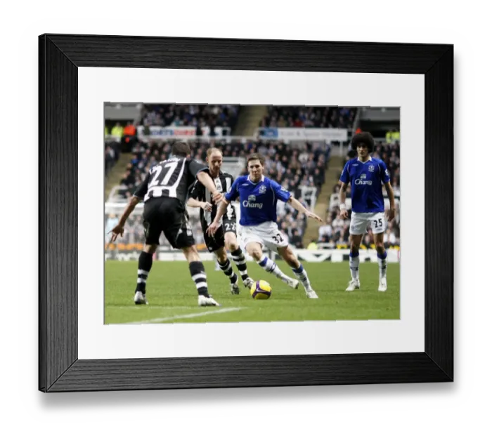 Framed Print : Dan Gosling: Everton's Standout Performance Against Newcastle United - Barclays Premier League, 2009