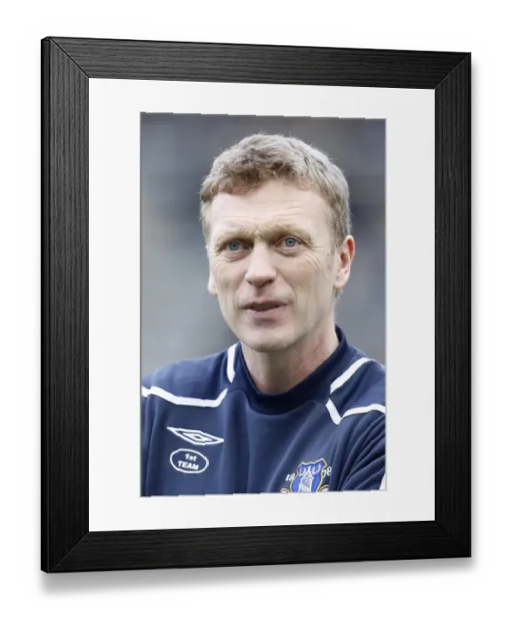 Framed Print : David Moyes Leads Everton Against Newcastle United in Barclays Premier League Clash (Feb. 22, 2009) Framed Print : David Moyes Leads Everton Against Newcastle United in Barclays Premier League Clash (Feb. 22, 2009)