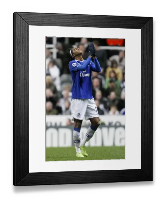Framed Print : Premier League Showdown: Newcastle United vs. Everton - St. James Park, February 2009 Framed Print : Premier League Showdown: Newcastle United vs. Everton - St. James Park, February 2009
