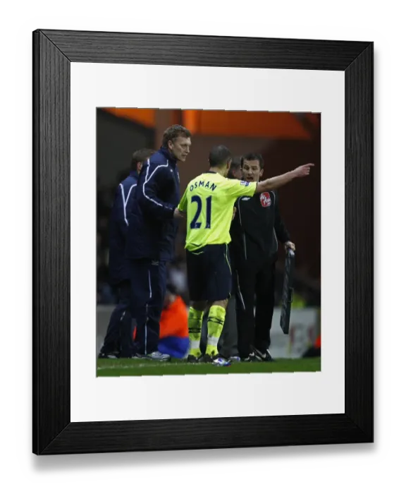 Framed Print : Moyes and Osman's Appeal: A Dramatic Moment from Everton's Barclays Premier League Match at Blackburn Rovers (April 3, 2009) Framed Print : Moyes and Osman's Appeal: A Dramatic Moment from Everton's Barclays Premier League Match at Blackburn Rovers (April 3, 2009)
