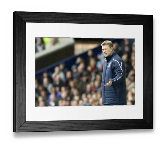 Framed Print : David Moyes Guides Everton to FA Cup Quarterfinal Triumph over Middlesbrough at Goodison Park (2009) Framed Print : David Moyes Guides Everton to FA Cup Quarterfinal Triumph over Middlesbrough at Goodison Park (2009)