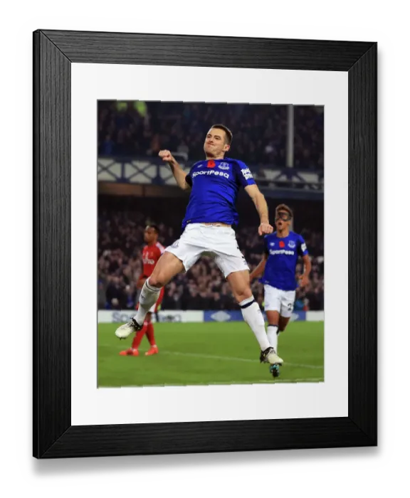 Framed Print : Premier League - Everton v Watford - Goodison Park Framed Print : Premier League - Everton v Watford - Goodison Park