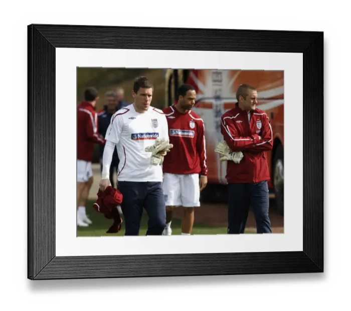 Framed Print : Football - England Training - London Colney, Hertfordshire - 24 / 3 / 09 Framed Print : Football - England Training - London Colney, Hertfordshire - 24 / 3 / 09