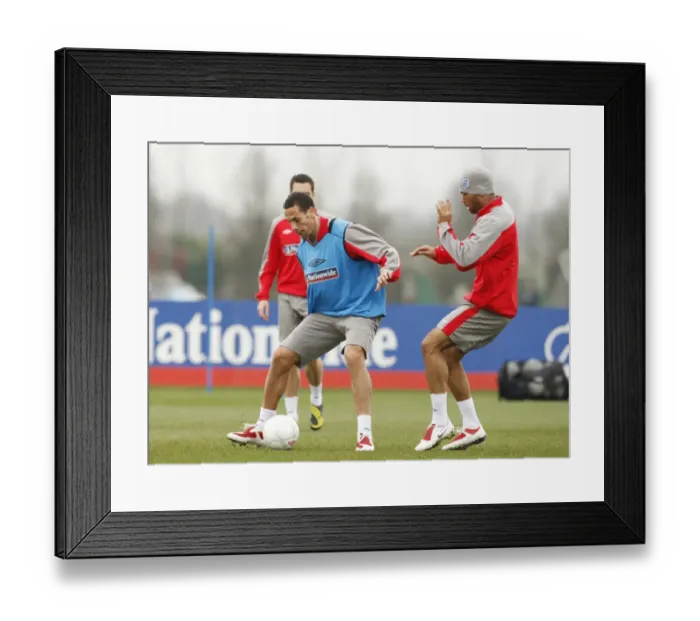 Framed Print : Everton Stars: Ferdinand and Lescott in Training with England Squad Framed Print : Everton Stars: Ferdinand and Lescott in Training with England Squad