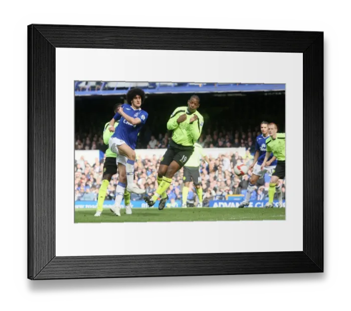 Framed Print : Marouane Fellaini Scores Everton's Second Goal Against Wigan Athletic (05 / 04 / 09) Framed Print : Marouane Fellaini Scores Everton's Second Goal Against Wigan Athletic (05 / 04 / 09)
