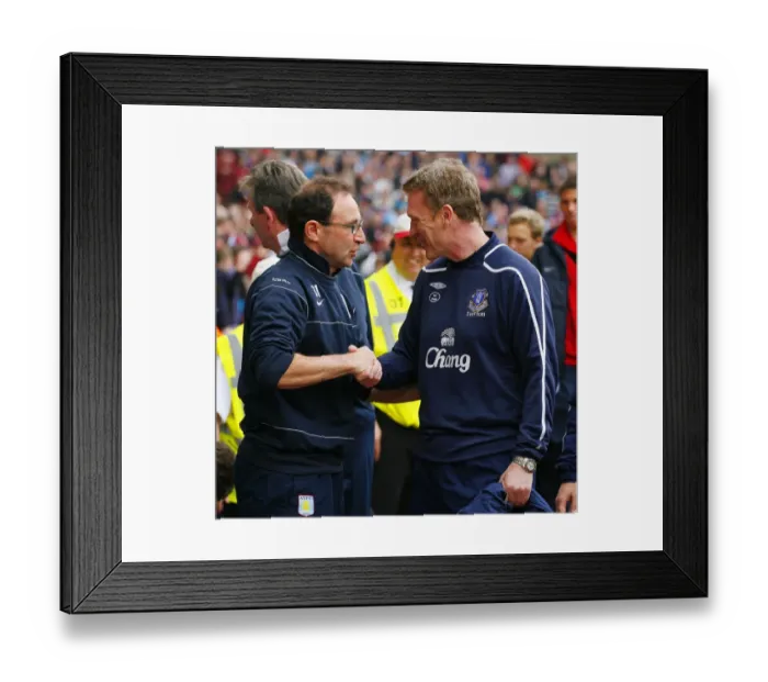 Framed Print : O'Neill and Moyes Pre-Match Handshake: Aston Villa vs. Everton, Barclays Premier League (2009)