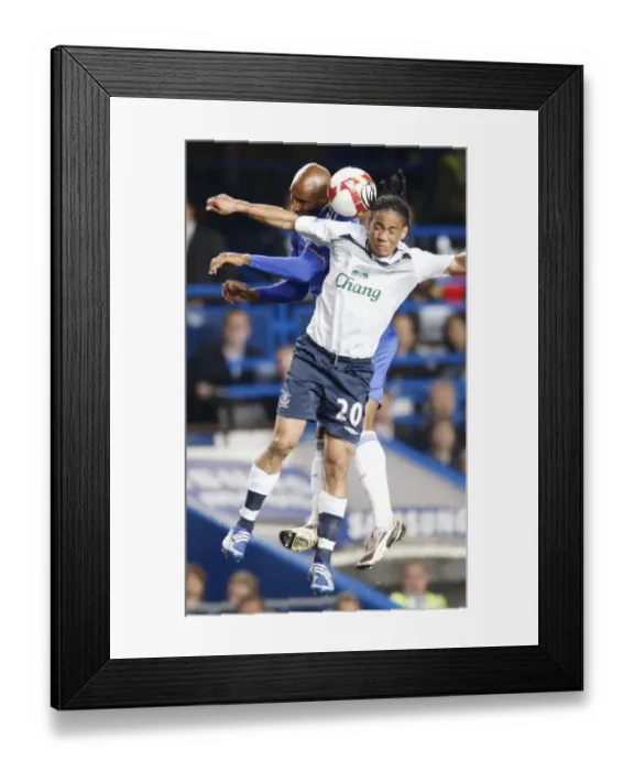 Framed Print : Football - Chelsea v Everton Barclays Premier League