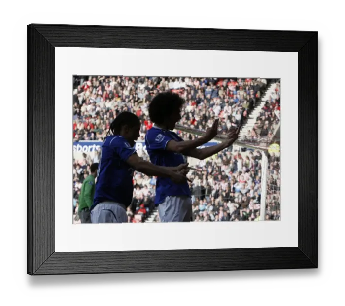 Framed Print : Marouane Fellaini Scores Everton's Second Goal vs Sunderland in 08 / 09 Premier League Framed Print : Marouane Fellaini Scores Everton's Second Goal vs Sunderland in 08 / 09 Premier League