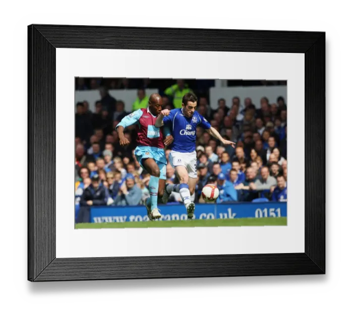 Framed Print : Battle at Goodison Park: Leighton Baines vs. Luis Boa Morte - Everton vs. West Ham United, May 16, 2009