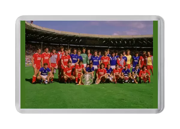 Everton and Liverpool teams share the 1986 Charity Shield