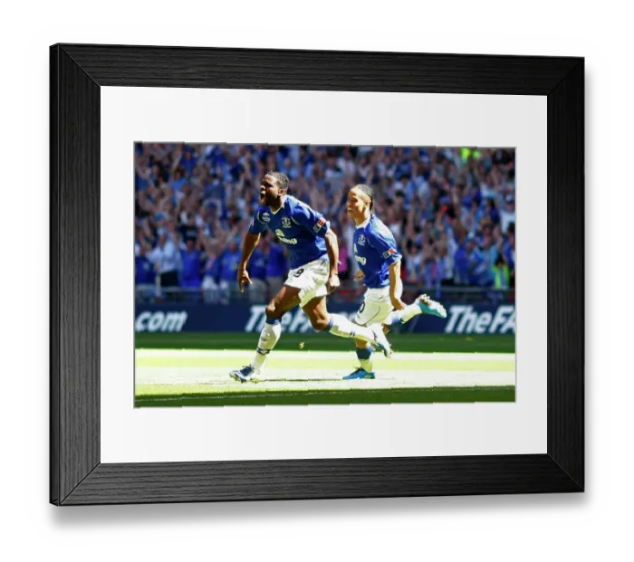 Framed Print : Football - Chelsea v Everton FA Cup Final - Wembley Stadium - 30 / 5 / 09 Framed Print : Football - Chelsea v Everton FA Cup Final - Wembley Stadium - 30 / 5 / 09