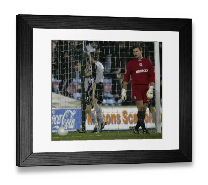 Framed Print : Everton's Jubilant Duo: Beattie and Osman Celebrate a Glorious Goal