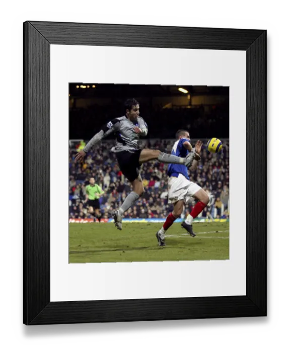 Framed Print : Tim Cahill Framed Print : Tim Cahill