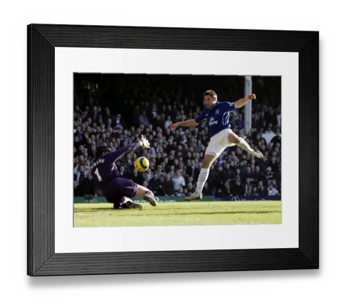 Framed Print : James Beattie's Thrilling Goal for Everton Framed Print : James Beattie's Thrilling Goal for Everton