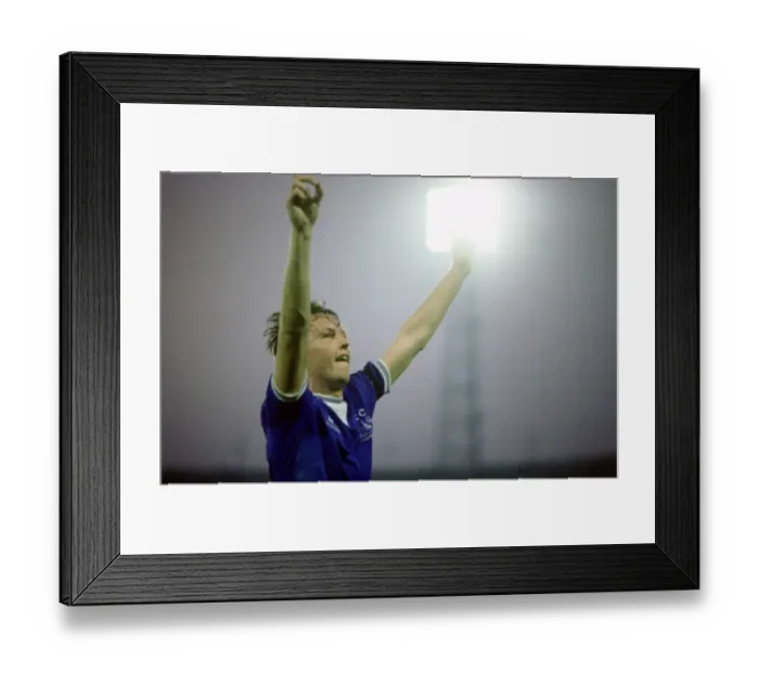 Framed Print : Everton's Glory: 1985 European Cup Winners Cup Final - Everton vs. Rapid Vienna: Trevor Steven's Double at Feyenoord Stadium