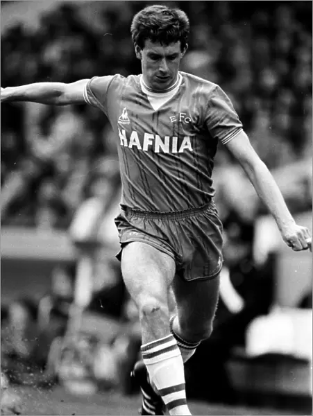 Everton's Star: Kevin Sheedy in Action (May 1985)