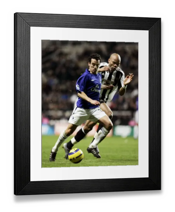 Framed Print : Leon Osman Framed Print : Leon Osman