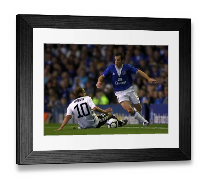 Framed Print : Everton vs. Sigma Olomouc: A Europa League Play-Off Battle for Ball Supremacy at Goodison Park