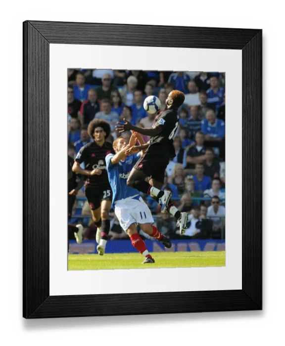Framed Print : Soccer - Barclays Premier League - Portsmouth v Everton - Fratton Park Framed Print : Soccer - Barclays Premier League - Portsmouth v Everton - Fratton Park