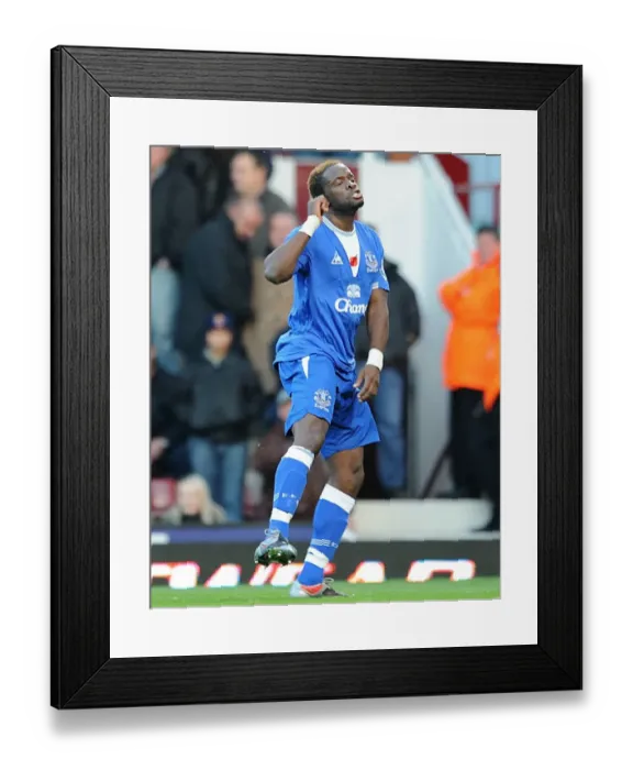 Framed Print : Soccer - Barclays Premier League - West Ham United v Everton - Upton Park