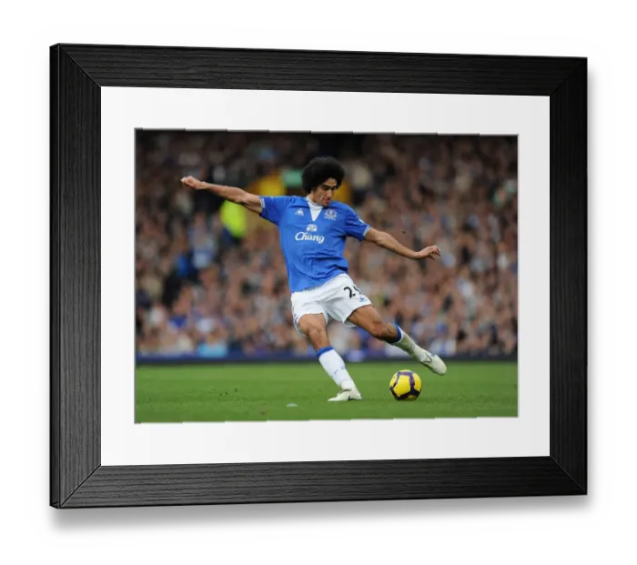 Framed Print : Marouane Fellaini in Action: Everton vs Aston Villa, Premier League, Goodison Park Framed Print : Marouane Fellaini in Action: Everton vs Aston Villa, Premier League, Goodison Park