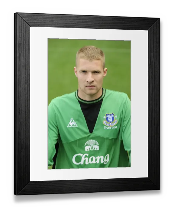 Framed Print : Everton FC: Iain Turner - The 2009-10 Goalkeeper Framed Print : Everton FC: Iain Turner - The 2009-10 Goalkeeper