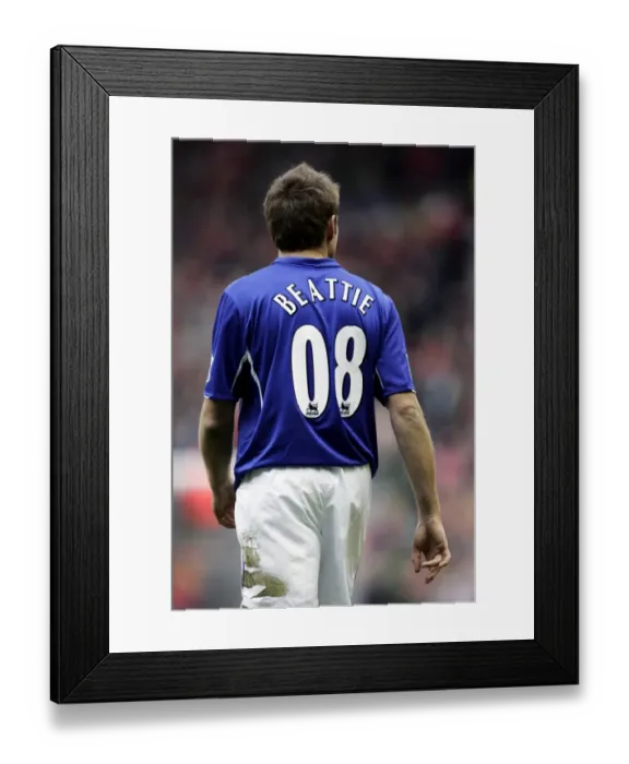 Framed Print : James Beattie in Everton's Iconic 08 Shirt