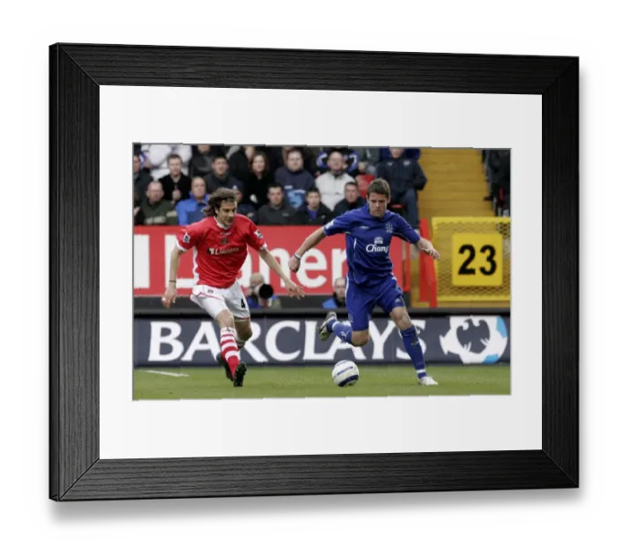 Framed Print : Beattie's Escape: A Classic Moment as James Outwits Sorondo in Everton History Framed Print : Beattie's Escape: A Classic Moment as James Outwits Sorondo in Everton History