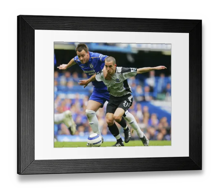 Framed Print : Leon Osman Framed Print : Leon Osman
