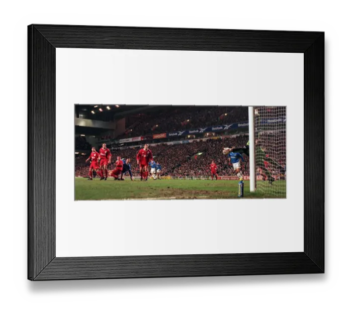 Framed Print : Duncan Ferguson's Epic Goal: Securing a 1-0 Lead for Everton over Liverpool, 1998