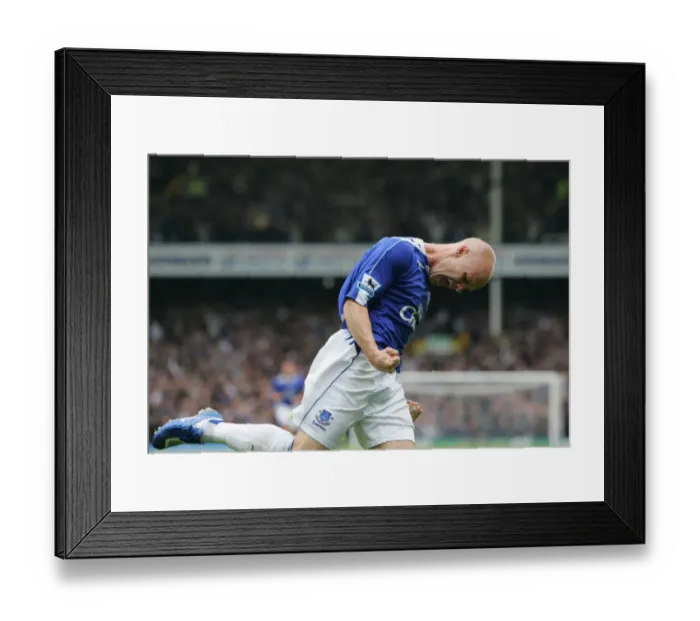 Framed Print : Andy Johnson's Thrilling Debut: First Everton Goal Framed Print : Andy Johnson's Thrilling Debut: First Everton Goal