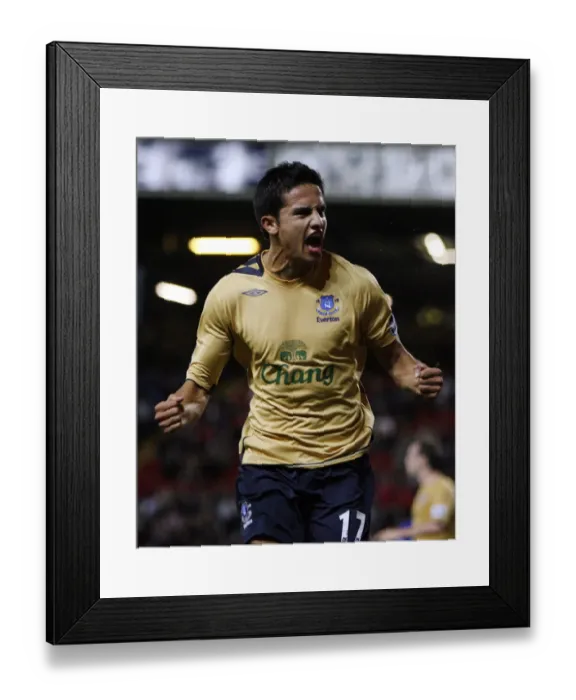 Framed Print : Tim Cahill's Dramatic Equalizer: Blackburn Rovers vs. Everton, FA Barclays Premiership, 2006 Framed Print : Tim Cahill's Dramatic Equalizer: Blackburn Rovers vs. Everton, FA Barclays Premiership, 2006