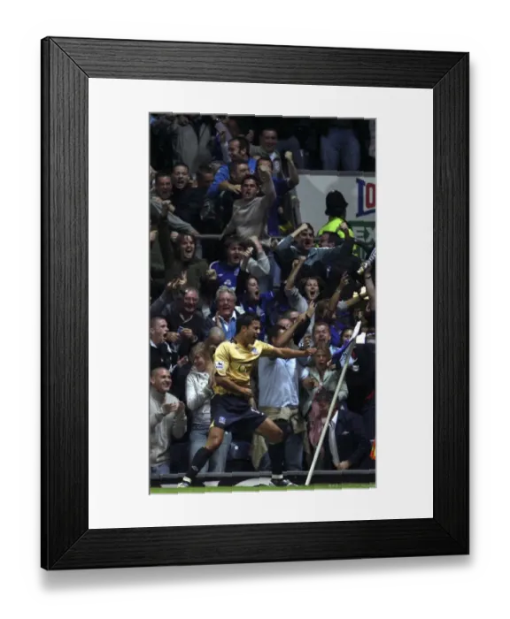 Framed Print : Tim Cahill's Dramatic Equalizer: Everton vs. Blackburn Rovers, FA Barclays Premiership, 2006