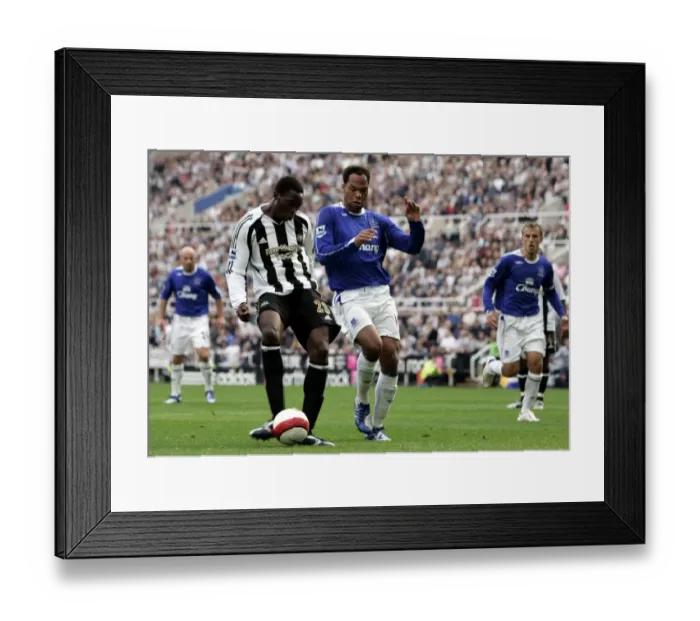 Framed Print : Football - Newcastle United v Everton FA Barclays Premiership - St James Park - 24 / 9 / 06 Newcastle s Framed Print : Football - Newcastle United v Everton FA Barclays Premiership - St James Park - 24 / 9 / 06 Newcastle s