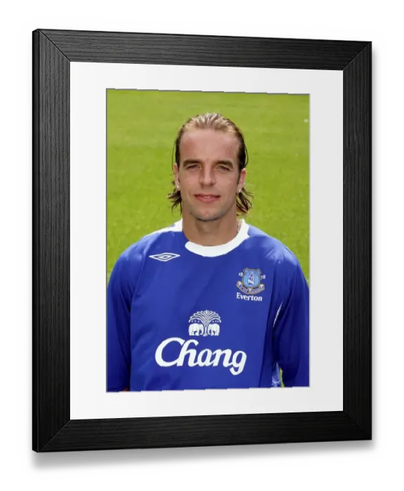 Framed Print : Andy van der Meyde - Head Shot