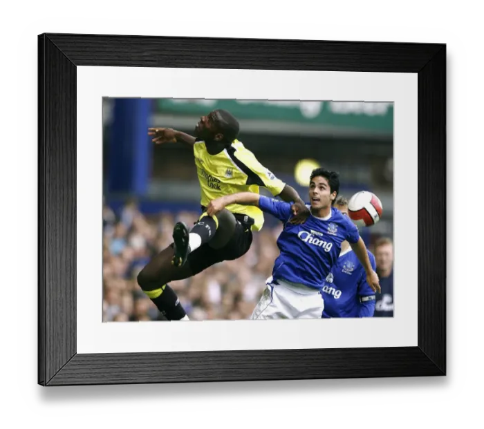 Framed Print : Everton v Manchester Framed Print : Everton v Manchester