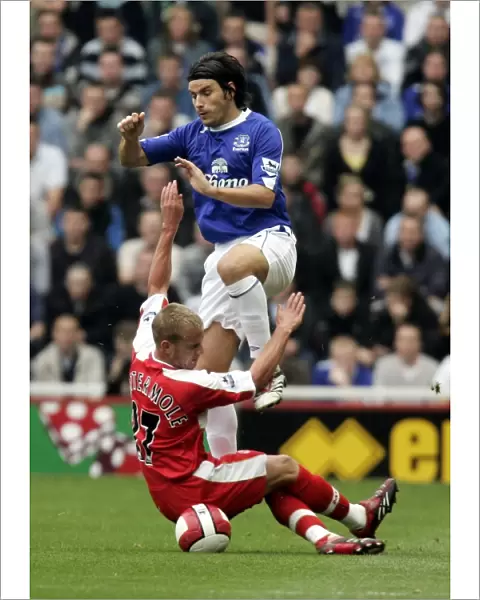 The Riverside Stadium - Nuno Valente of Everton in action with Lee Cattermole of Middlesbrough