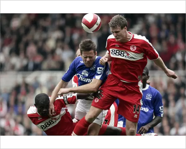 The Riverside Stadium -Middlesbroughs Robert Huth and Evertons James Beattie in action