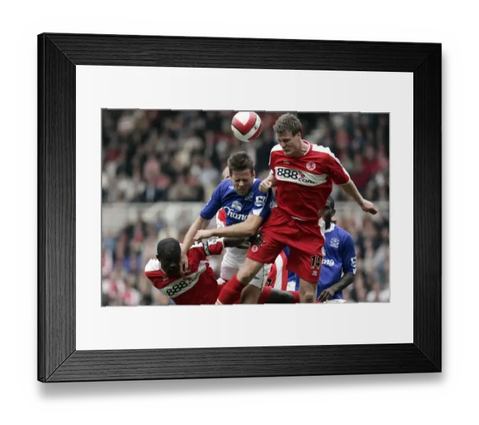 Framed Print : The Riverside Stadium -Middlesbroughs Robert Huth and Evertons James Beattie in action Framed Print : The Riverside Stadium -Middlesbroughs Robert Huth and Evertons James Beattie in action