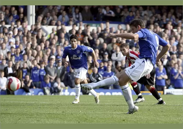 Everton v Sheffield United - 21  /  10  /  06 James Beattie scores the second goal from the penalty spot