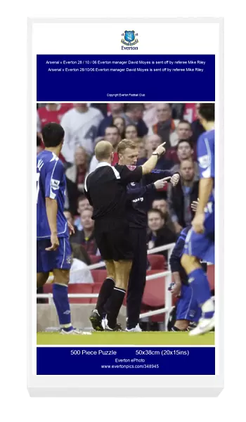 Arsenal v Everton 28  /  10  /  06 Everton manager David Moyes is sent off by referee Mike Riley