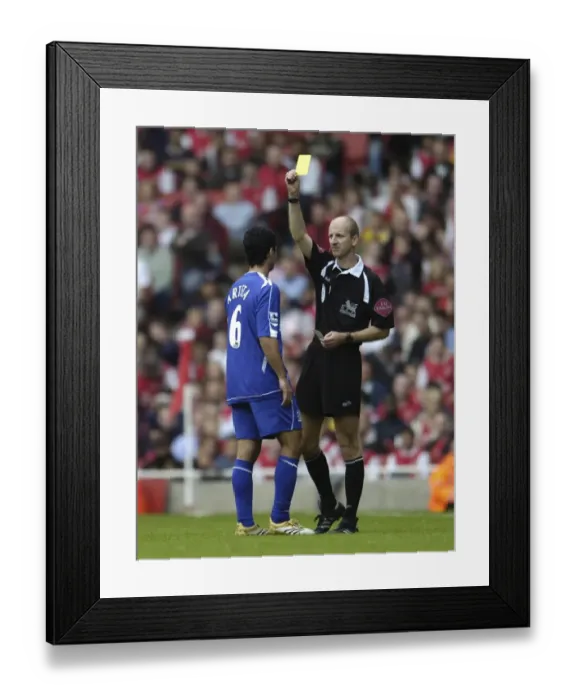Framed Print : Mikel Arteta Booked by Referee Mike Riley: Arsenal vs. Everton (October 28, 2006) Framed Print : Mikel Arteta Booked by Referee Mike Riley: Arsenal vs. Everton (October 28, 2006)