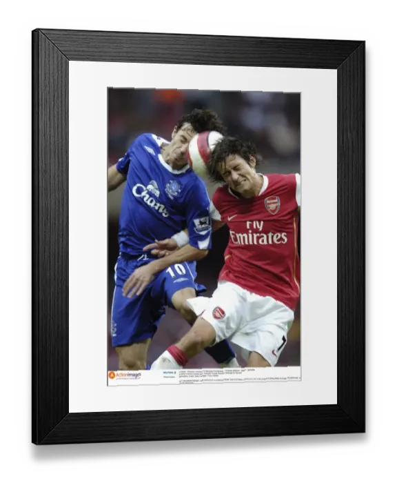 Framed Print : Clash at the Midfield: Davies vs. Rosicky - Arsenal vs. Everton, 28 / 10 / 06 Framed Print : Clash at the Midfield: Davies vs. Rosicky - Arsenal vs. Everton, 28 / 10 / 06