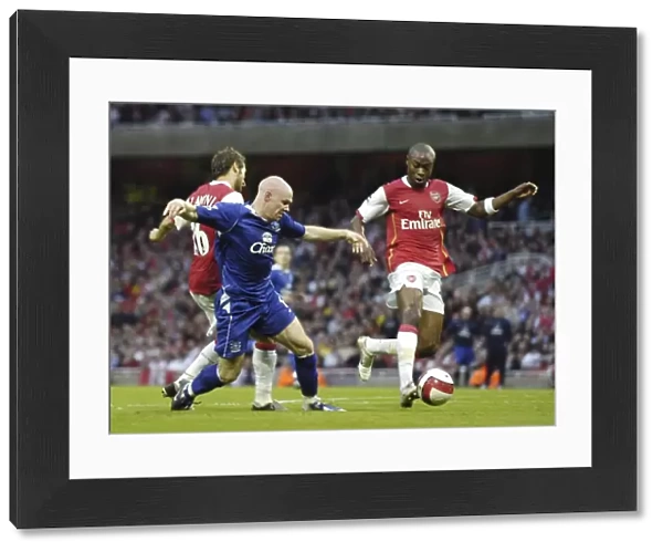 Arsenal v Everton Arsenals William Gallas and Evertons Andy Johnson