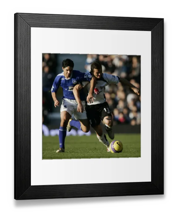 Framed Print : Fulham v Everton - 4 / 11 / 06 Fulhams Tomasz Radzinski and Evertons Mikel Arteta Framed Print : Fulham v Everton - 4 / 11 / 06 Fulhams Tomasz Radzinski and Evertons Mikel Arteta