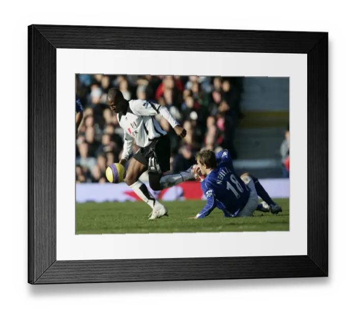 Framed Print : Fulham v Everton 4  /  11  /  06 Luis Boa Morte - Fulham in action against Everton