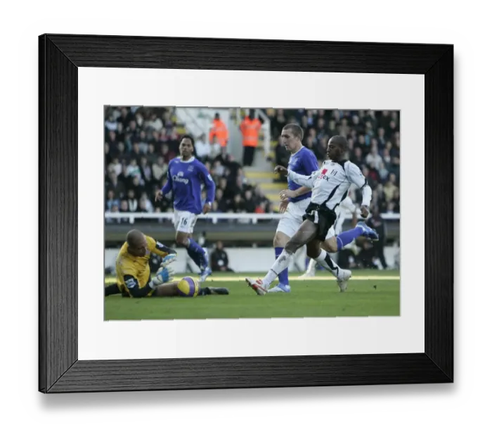 Framed Print : Boa Morte vs. Howard: A Football Battle at Fulham vs. Everton, April 11, 2006 Framed Print : Boa Morte vs. Howard: A Football Battle at Fulham vs. Everton, April 11, 2006